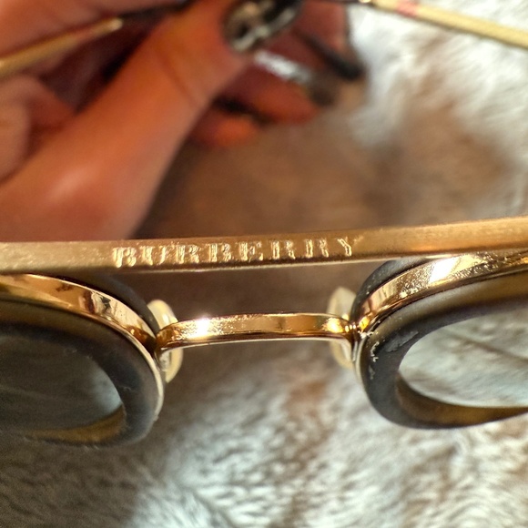 burberry sunglasses - Picture 9 of 11